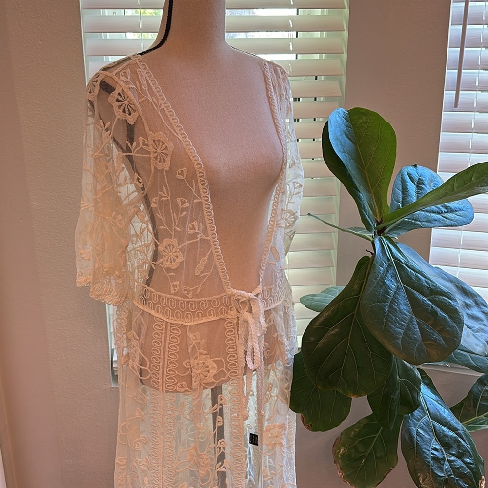 POL Lace Cover UP
